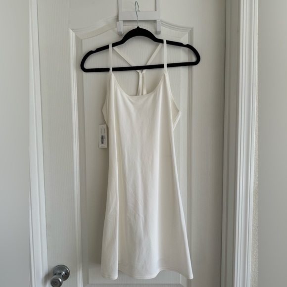 NWT Outdoor Voices Exercise Dress (OG TED) White size Medium - Picture 1 of 4